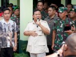 Menhan Prabowo Subianto Serahkan Puluhan Randis ke Babinsa di Surakarta