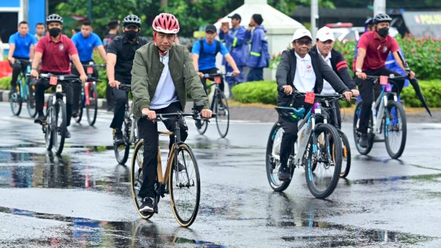 Awali Keketuaan ASEAN 2023, Presiden Bersepeda dan Jalan ke Bundaran HI