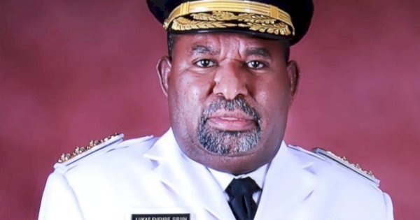 Lukas Enembe Dikabarkan Ditangkap Saat Makan Siang di Jayapura