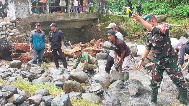 Rawan Longsor, Jalur Pendakian Menuju Ramma dan Gunung Bawakaraeng Ditutup
