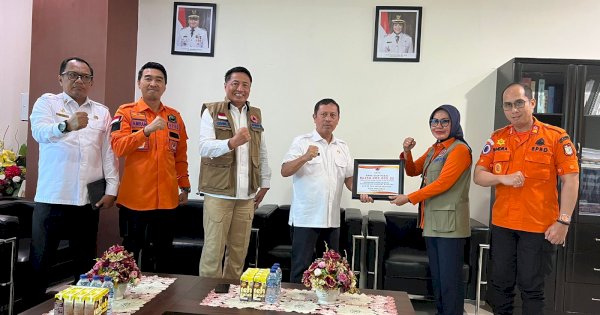 BNPB Serahkan Dana Siap Pakai ke Pemkot Makassar Tangani Bencana Banjir