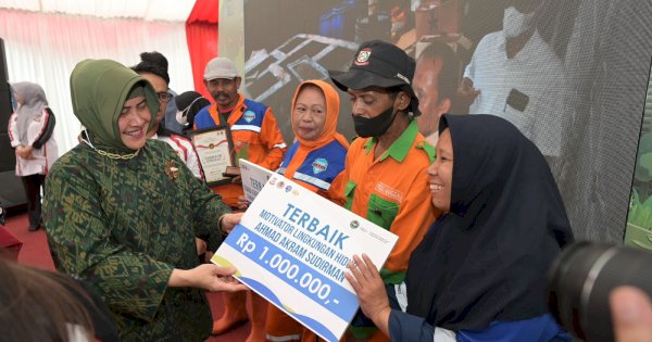 Ketua TP PKK Kota Makassar Apresiasi Petugas Kebersihan di Peringatan HPSN 2023