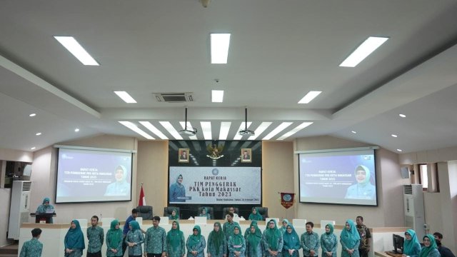 Kukuhkan Pengurus Antar Waktu, Indira Minta Jaga Kekompakan