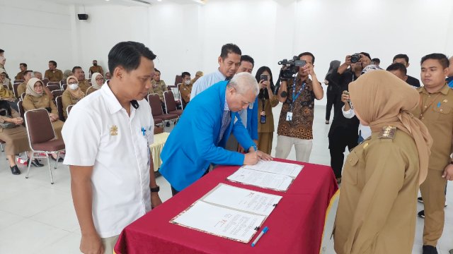 Rektor Unifa &#8211; Bupati Mamuju MoU Program RPL