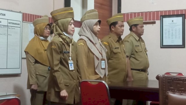 Kadis dan Pejabat Dinas Kependudukan dan Capil Magelang Ikuti Apel Senin Pagi Virtual