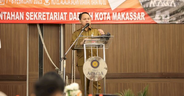Direktur EKPKD Kemendagri RI Beri Pengarahan Peserta Bimtek Penyusunan LPPD 2022 Pemkot Makassar