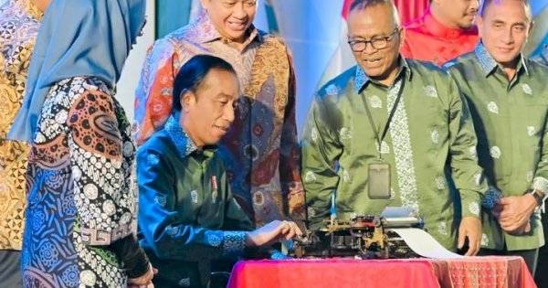 Hadiri Puncak HPN 2023, Jokowi: Saya Kesana Kemari, Runtang-Runtung Dengan Wartawan