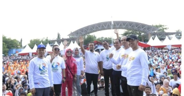 Apresiasi Ketua KPU Sulsel Ikuti Jalan Sehat Anti Mager di Takalar