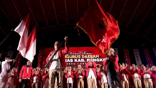 Lantik IKA Unhas Pangkep, DP: Kita Berkumpul Bukan Sekedar Arisan