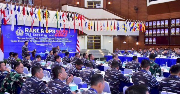 Pengerahan Kekuatan TNI AL Siap Tempur Dalam Hitungan Jam
