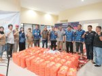 Ringankan Beban Korban Banjir, Sekwan Dahyal Serahkan 250 Makanan Siap Saji
