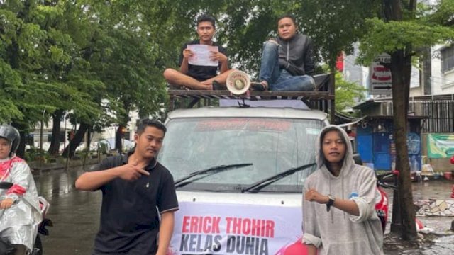 Warga Makassar Bikin Woro-woro, Dukung Erick Thohir Lakukan Perubahan Besar Terhadap Sepak Bola Indonesia