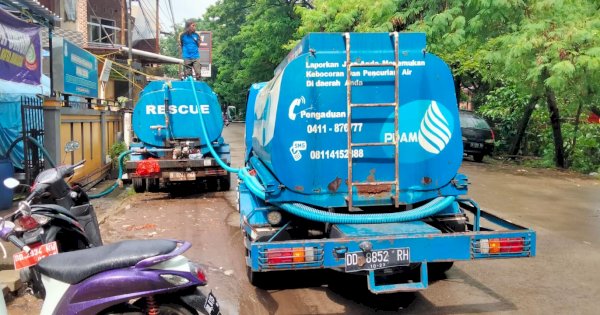 Penuhi Kebutuhan Air Bersih Posko Bencana, PDAM Terjunkan Mobil Tangki