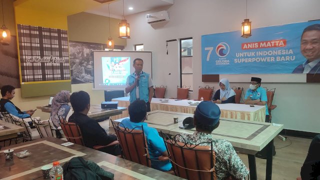 Syamsari Kitta Launching Sekolah Caleg, Sasar Seluruh Kab/Kota