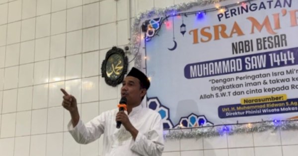 Ceramah Ketua DPRD Makassar Saat Hadiri Isra Mi’raj di Buloa Tallo