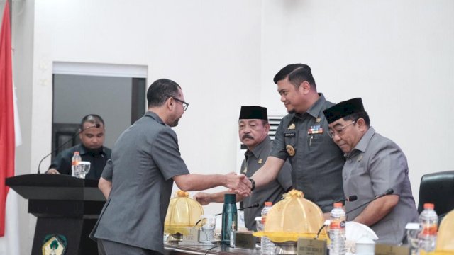 Parlemen Gowa Sodorkan Ranperda Inisiasi Bantuan Hukum