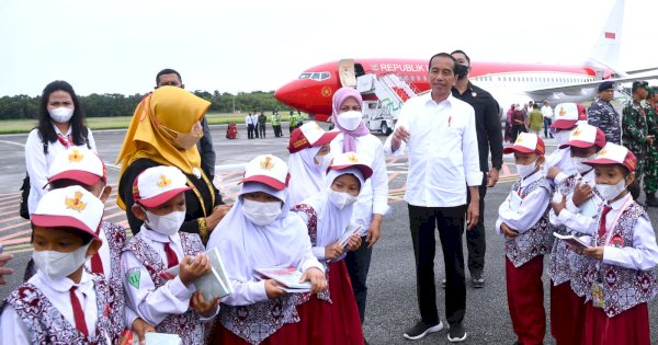 Sempat Menangis, Akhirnya Siswa SD di Balikpapan Bisa Bertemu Presiden