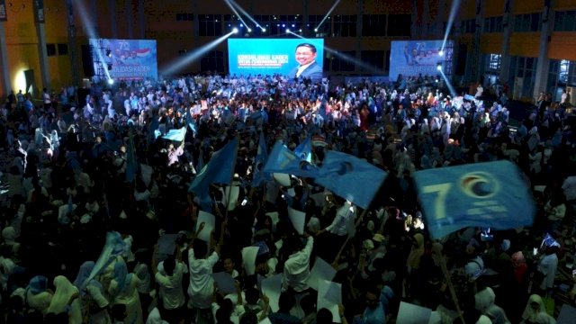 Konsolidasi kader Gelora dihadiri Ketum Anis Matta di CCC Makassar, Jumat (24/2). 