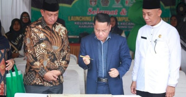 Kemenag Launching Program Kampung Zakat di Desa Pammana Wajo