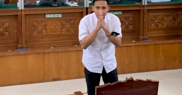 Divonis Lebih Ringan, Eliezer Menangis Haru