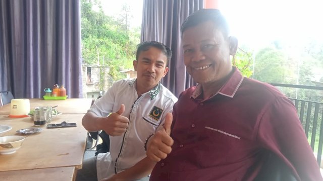 AWT bersama Sekjend Partai Bulan Bintang, Namri Hakim. (Foto: Jupran/HN)