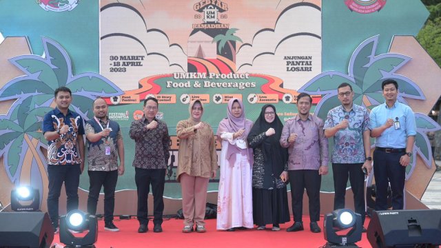 Pembukaan Gebyar UMKM Ramadhan 2023 yang diselenggarakan Dinas Koperasi (Diskop) dan UKM Kota Makassar, di Anjungan Toraja-Mandar Pantai Losari, Kamis (30/03).