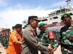 Danny Pomanto Dampingi Panglima TNI Laksamana Yudo Margono Lepas Satgas Pamtas ke Papua