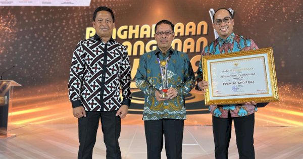 Pemkot Makassar Raih PPKM Award 2023, Bukti Keberhasilan Program Makassar Recover