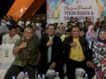 Bersama Rombongan Hadiri HUT Sinjai, Ketua PKB Sulsel Diapit Duo Kader Golkar IAS-NH