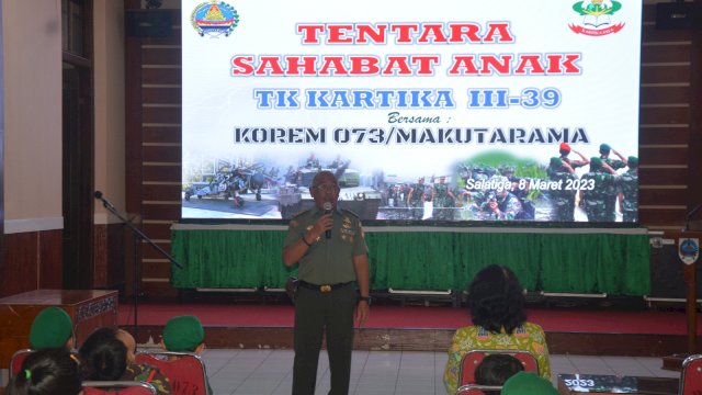 Puluhan Anak TK Kunjungi Korem 073/Makutarama