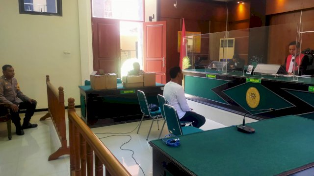 Pengadilan Negeri Mungkid Magelang Vonis Penjual Miras Denda Rp 30 Juta