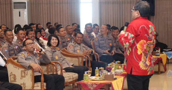Personel Polres Magelang Kota Latihan Kepemimpinan Melayani
