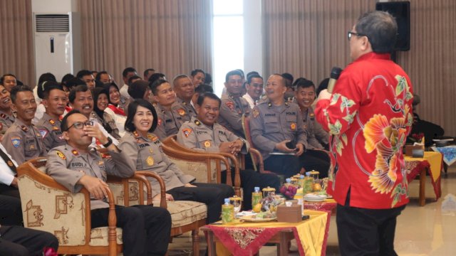 Personel Polres Magelang Kota Latihan Kepemimpinan Melayani