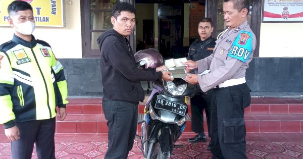 Ditemukan di Warung Bakso Sriwedari, Polsek Muntilan Serahkan Honda Supra X ke Pemiliknya