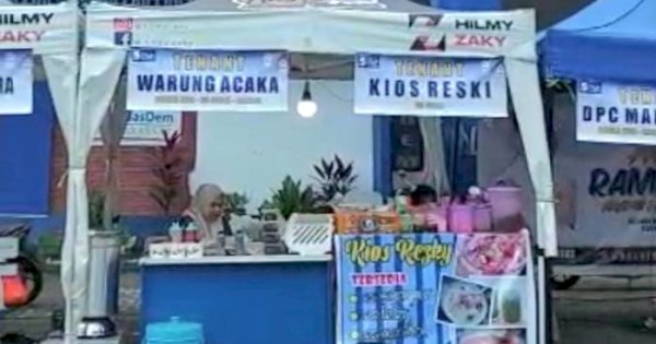 Berburu Takjil di Bazar Ramadhan Partai NasDem Makassar