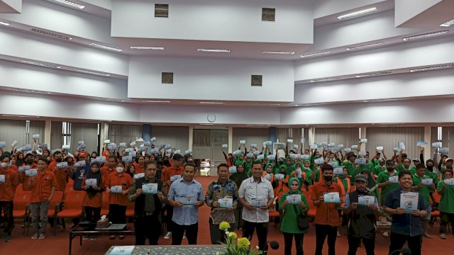 Dukung Zero Waste, Ratusan Petugas Kebersihan Unhas jadi Nasabah Bank Sampah