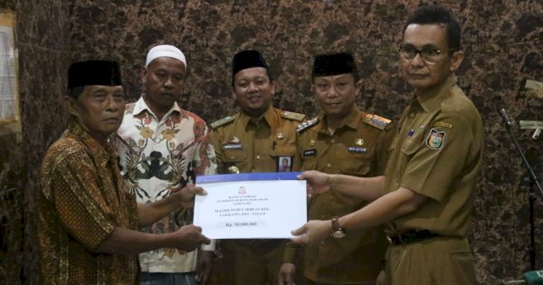 Camat Tallo Sampaikan Terima Kasih Atas Bantuan Hibah Pengurus Masjid