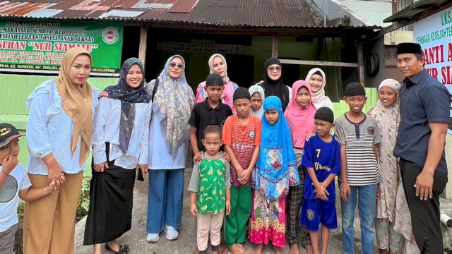 Agenda Rutin Ramadhan, DWP Dinas PU Makassar Beri Bantuan ke Panti Asuhan