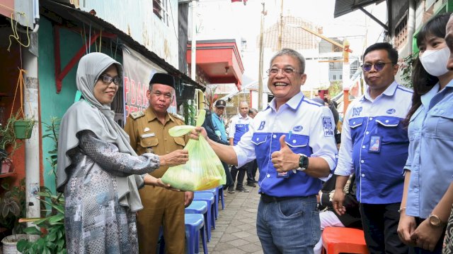Program #PDAMPeduli Direksi Turun Distribusi Bantuan
