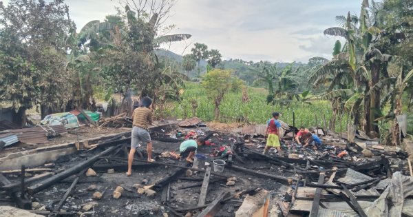 Kebakaran di Desa Maero, Sebuah Rumah Rata Dengan Tanah