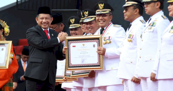 Tito Karnavian Beri Selamat, Makassar Raih Penghargaan Penyelenggara Pemerintahan Terbaik