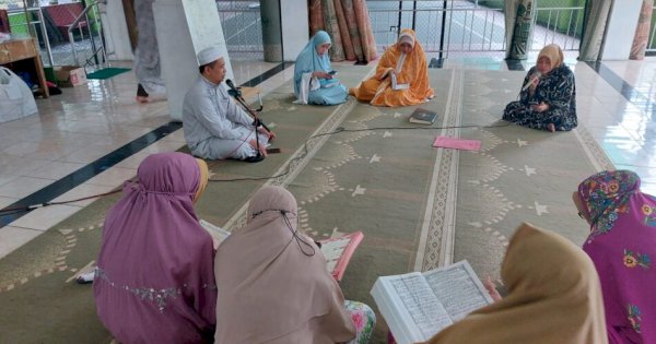 ASN Sekretariat DPRD Makassar Ikuti Program Pengajian