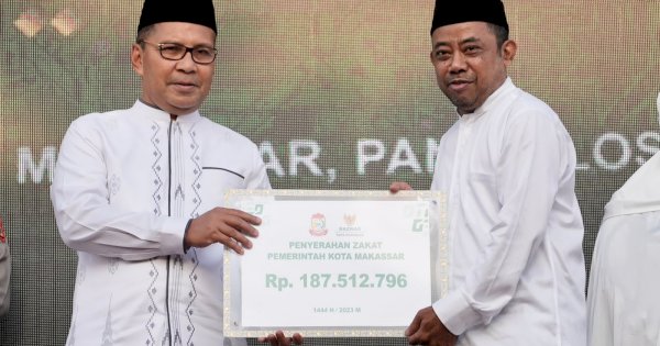 Pekan Terakhir GMSSB, Danny Pomanto Serahkan Zakat ASN Pemkot Makassar Lewat Baznas