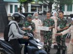 Raih Keberkahan Ramadhan, Personel Korem 072/Pamungkas Rela Turun ke Jalan