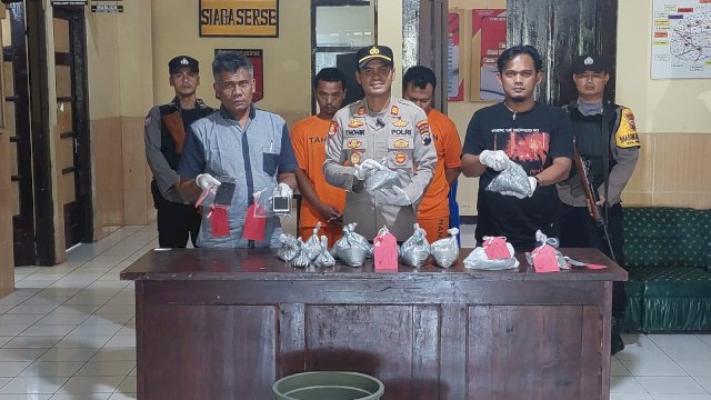 Temukan Bahan Peledak 8 Kg Dalam Ember, Polsek Muntilan Tahan 2 Tersangka