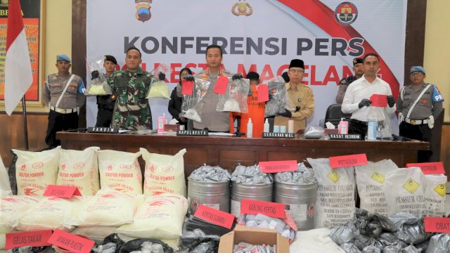 Polisi Ungkap Ratusan Kilogram Bahan Peledak, Dandim 0705/Magelang Ikut Prihatin