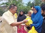 Muhammad Fauzi Salurkan Bantuan Kepada Korban Angin Puting Beliung di Desa Lara dan Tarobok