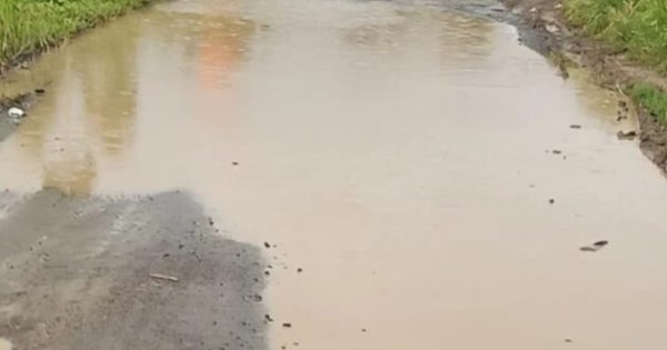 Warga Manjangloe dan Sapanan Jeneponto Keluhkan Jalan Rusak Bertahun-tahun Belum Diperbaiki Pemda