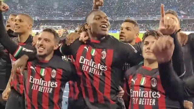Benamkan Napoli, Milan Lolos ke Semifinal Liga Champions