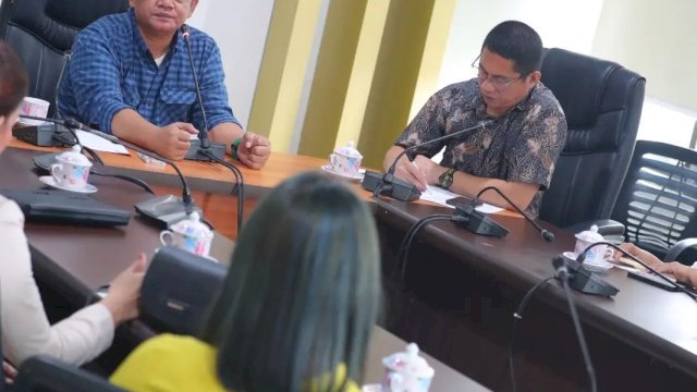 Komisi C Sambut Hangkat Tamu Anggota DRPD Bolaang Mongondow